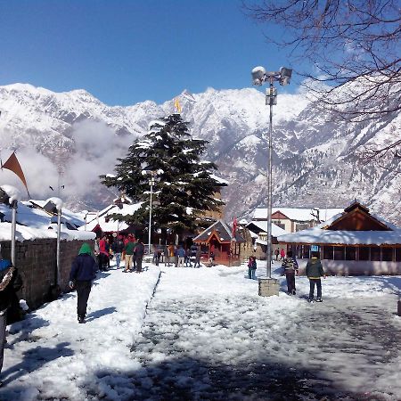Brāhmaur Hotel Bharmour View מראה חיצוני תמונה